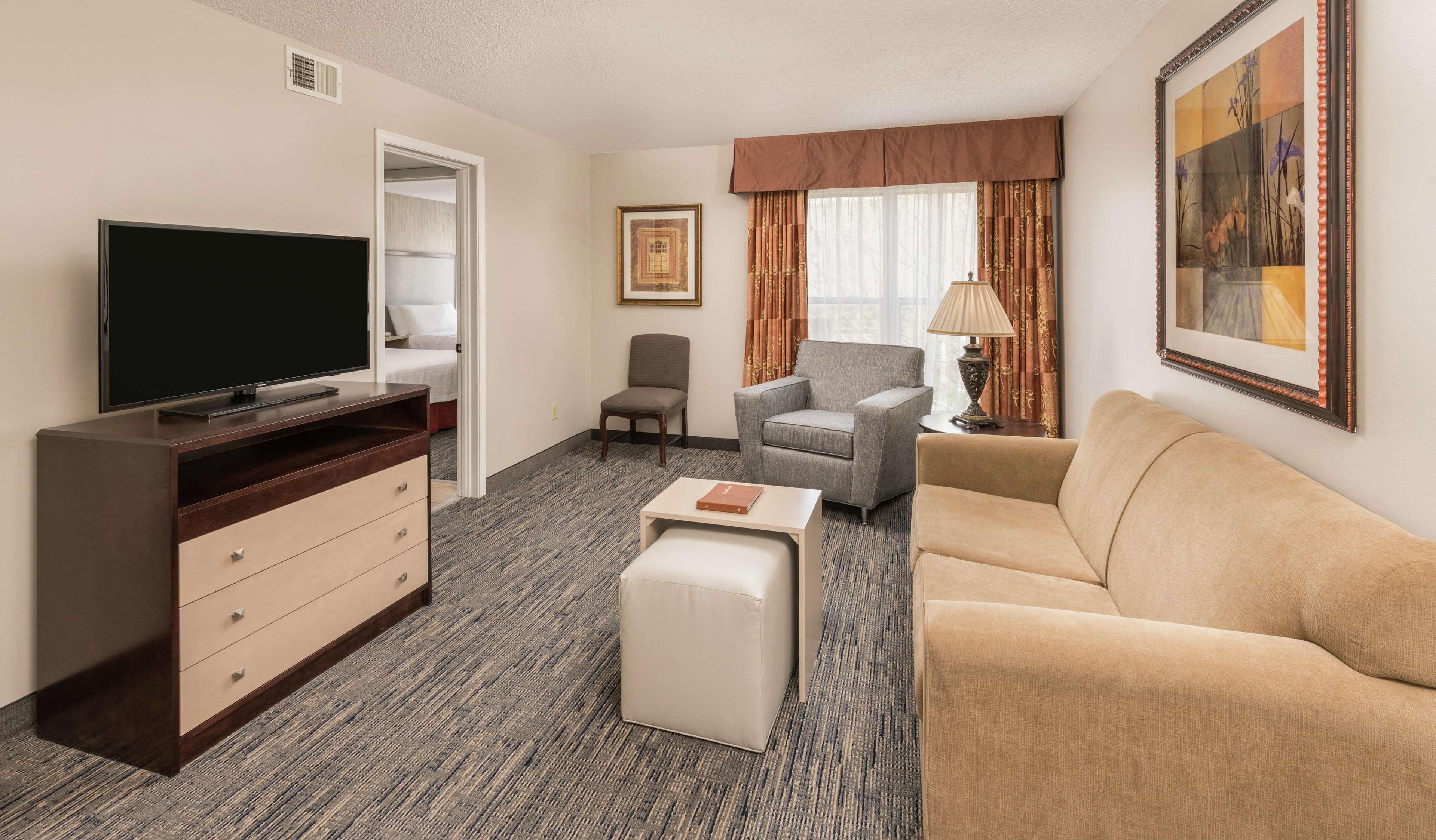 Homewood Suites By Hilton Chicago - Schaumburg Εξωτερικό φωτογραφία