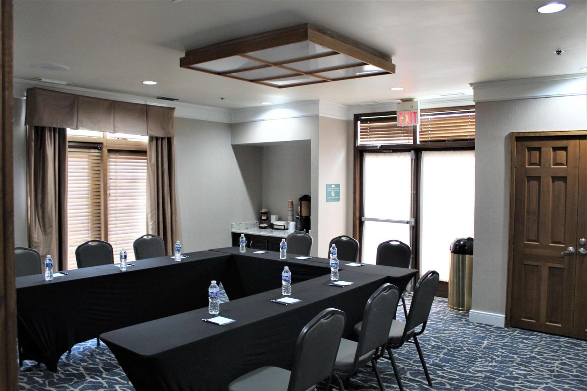 Homewood Suites By Hilton Chicago - Schaumburg Εξωτερικό φωτογραφία
