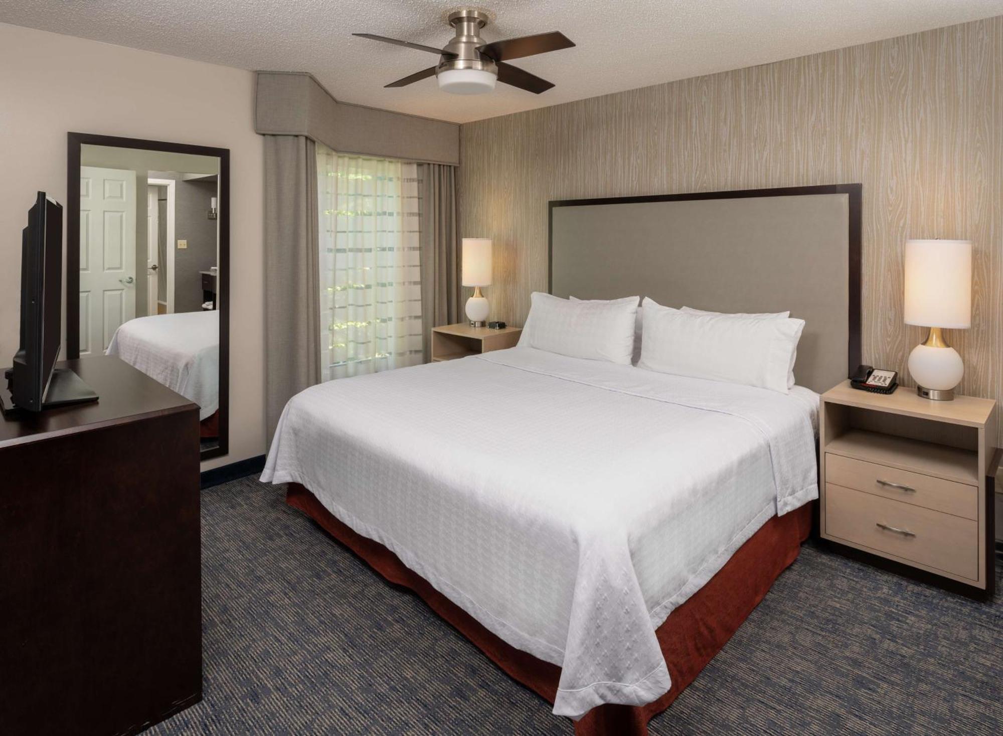 Homewood Suites By Hilton Chicago - Schaumburg Εξωτερικό φωτογραφία